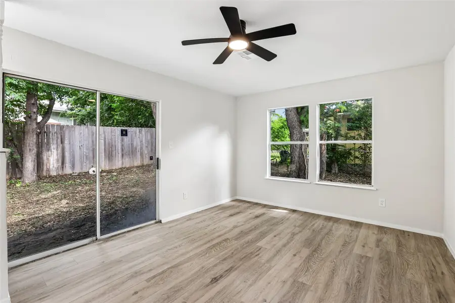 11016 Oak St, Jonestown, TX 78645 - #3