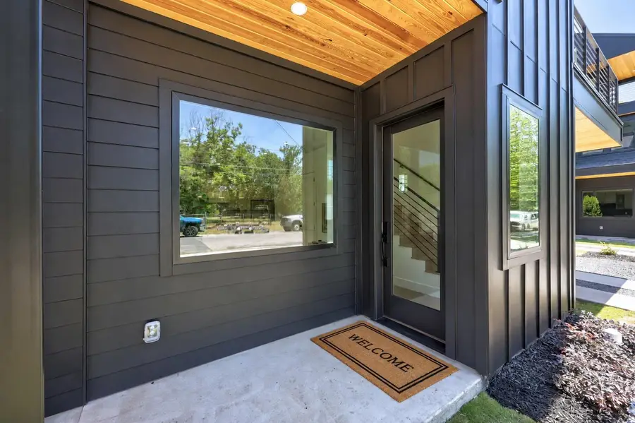 6500 Porter St #1, Austin, TX 78741 - #2