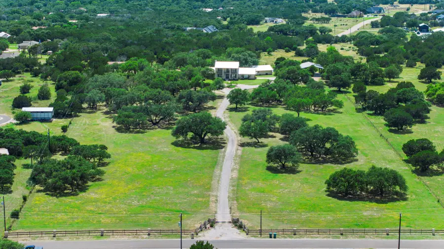 539 Oak Vista Dr, Burnet, TX 78611 - #3
