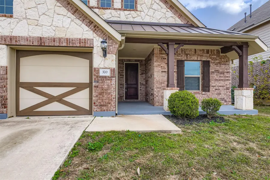 370 Vista Gardens Dr, Buda, TX 78610 - Image #3