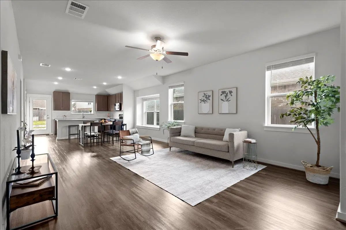 321 Buffalo View Ln, Georgetown, TX 78628 - #1