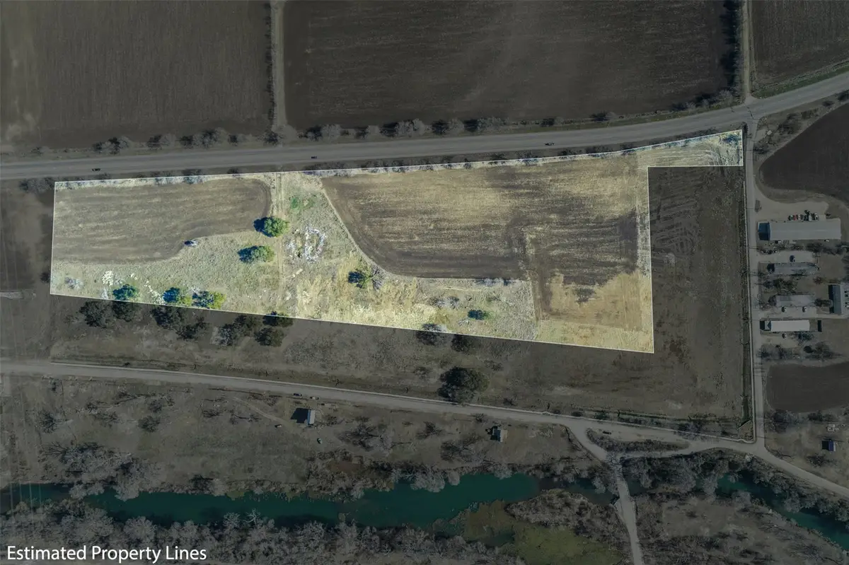 600 NW River Rd, Martindale, TX 78655 - #1