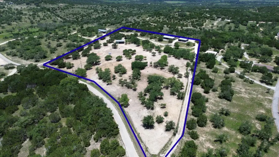 496 Middleton Rd, Spicewood, TX 78669 - #3