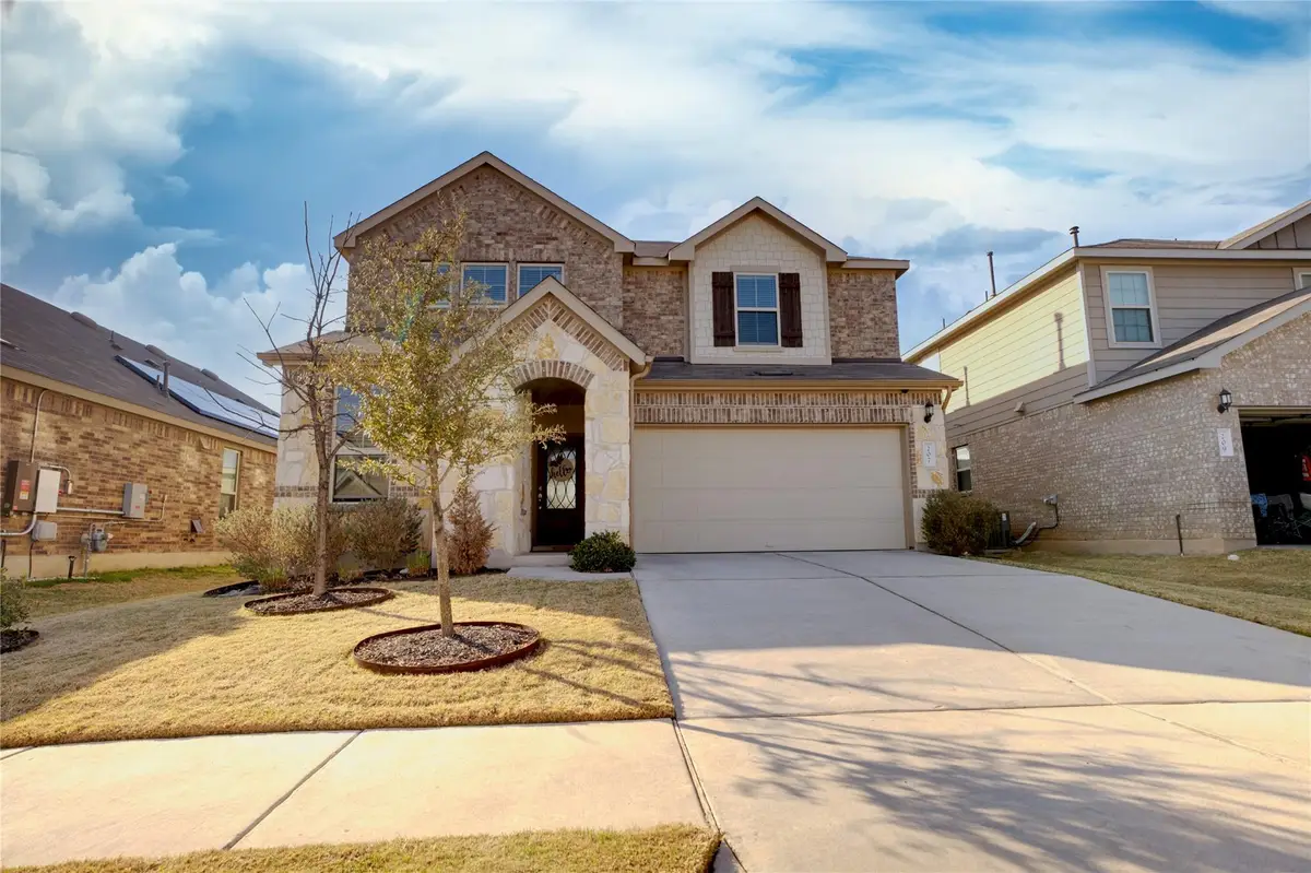207 Duroc Dr, Hutto, TX 78634 - #1