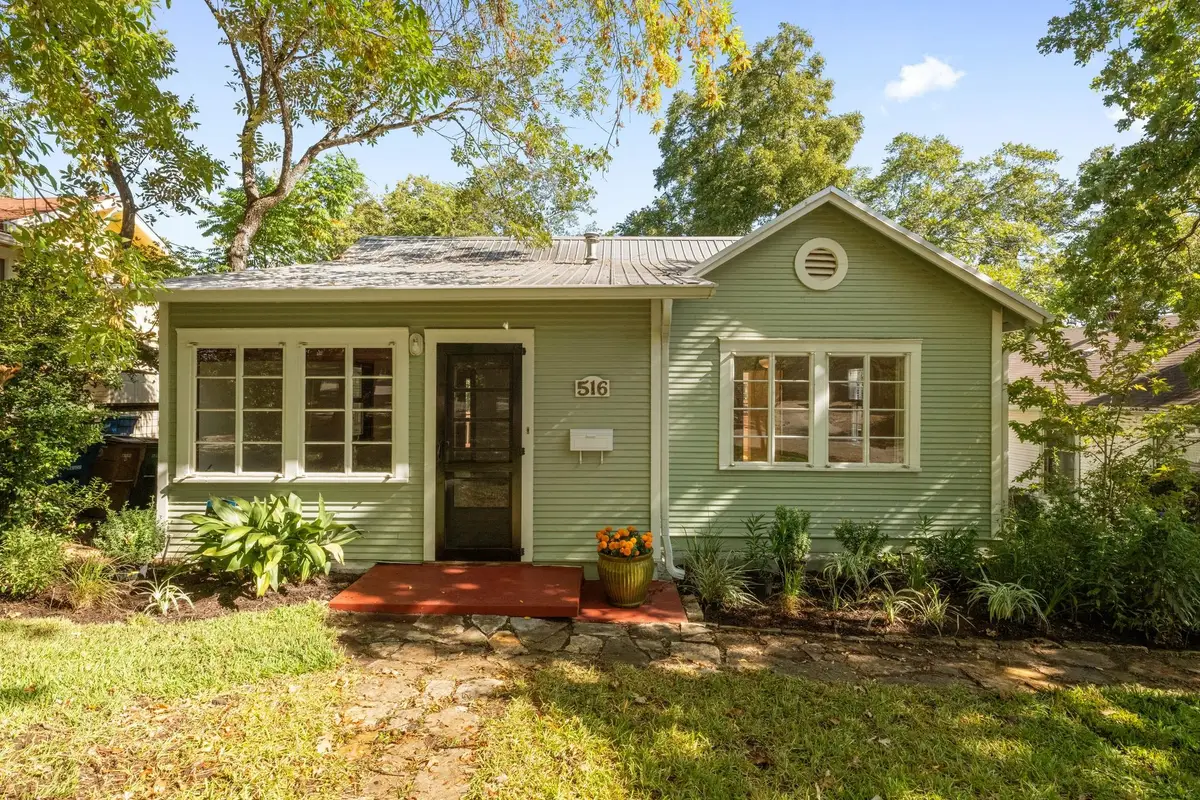516 Lockhart Dr, Austin, TX 78704 - Image #1