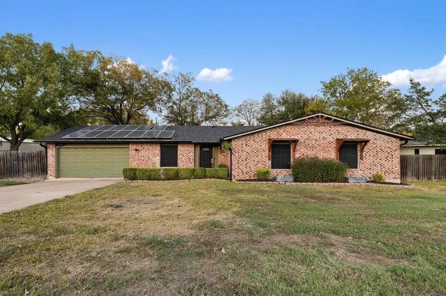 1802 Bumblebee Dr, Pflugerville, TX 78660 - Image #2