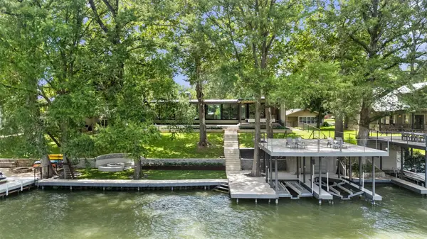 2529 Terminal Loop Rd, McQueeney, TX 78123