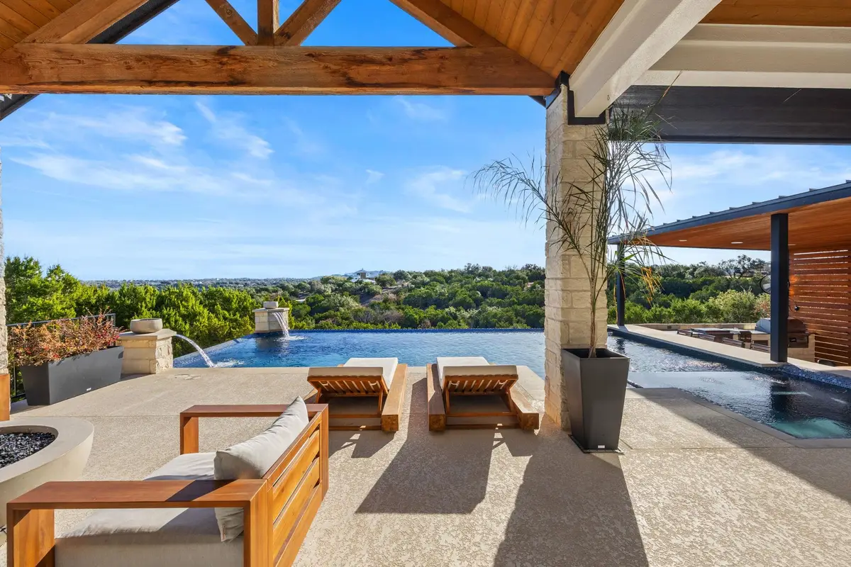 5001 Creek Meadow Cv, Spicewood, TX 78669 - Image #1