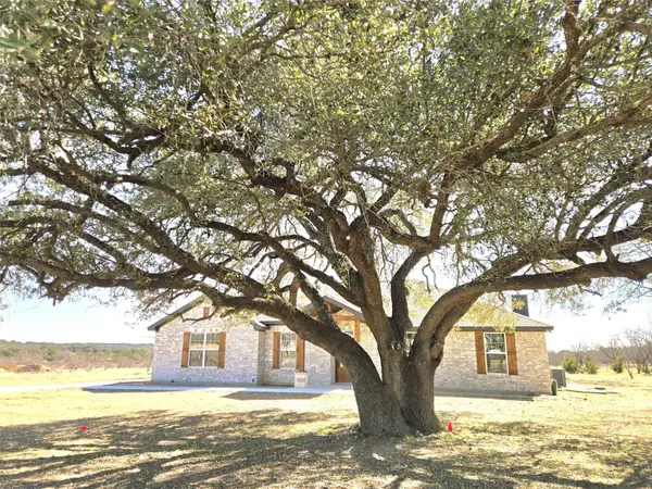 425 County Road 3152, Kempner, TX 76539