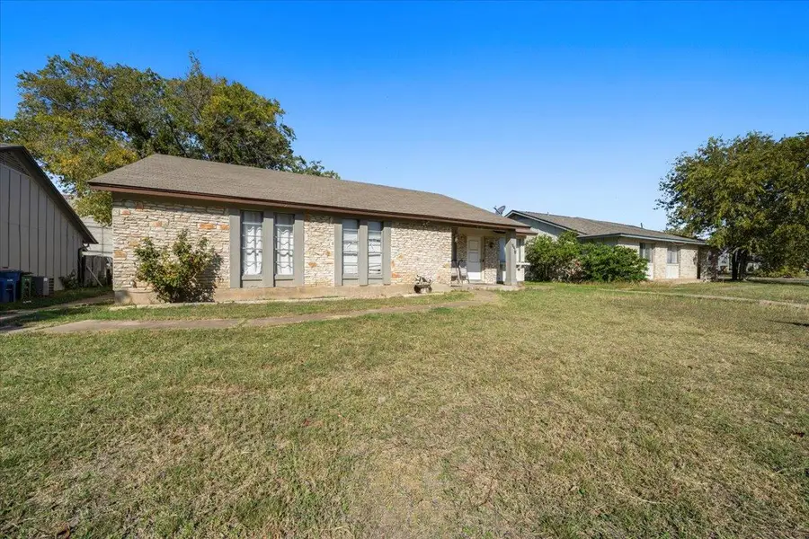 10410 Little Pebble Dr, Austin, TX 78758 - Image #2