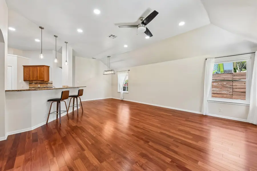 5958 Salcon Cliff Dr, Austin, TX 78749 - #3