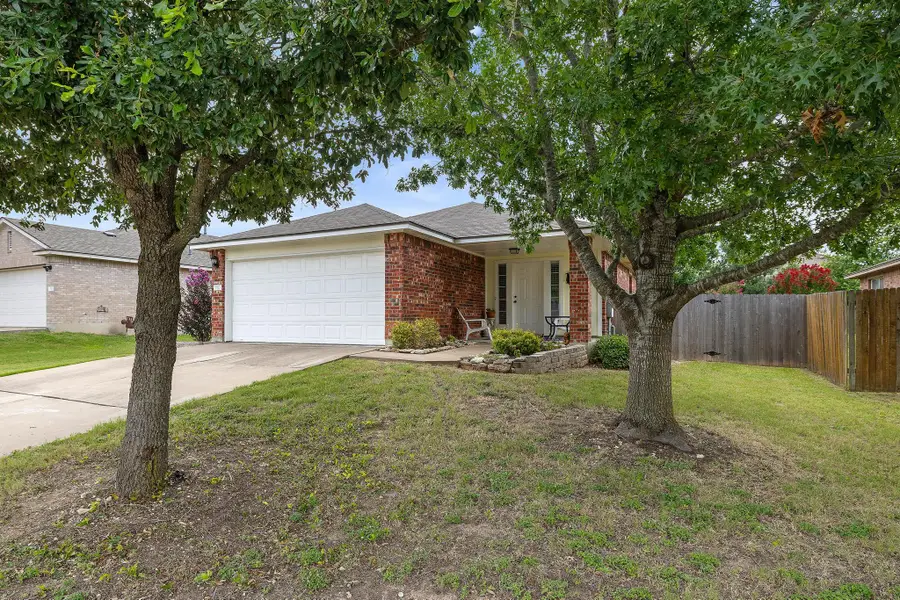 1113 Burgess Dr, Leander, TX 78641 - #2