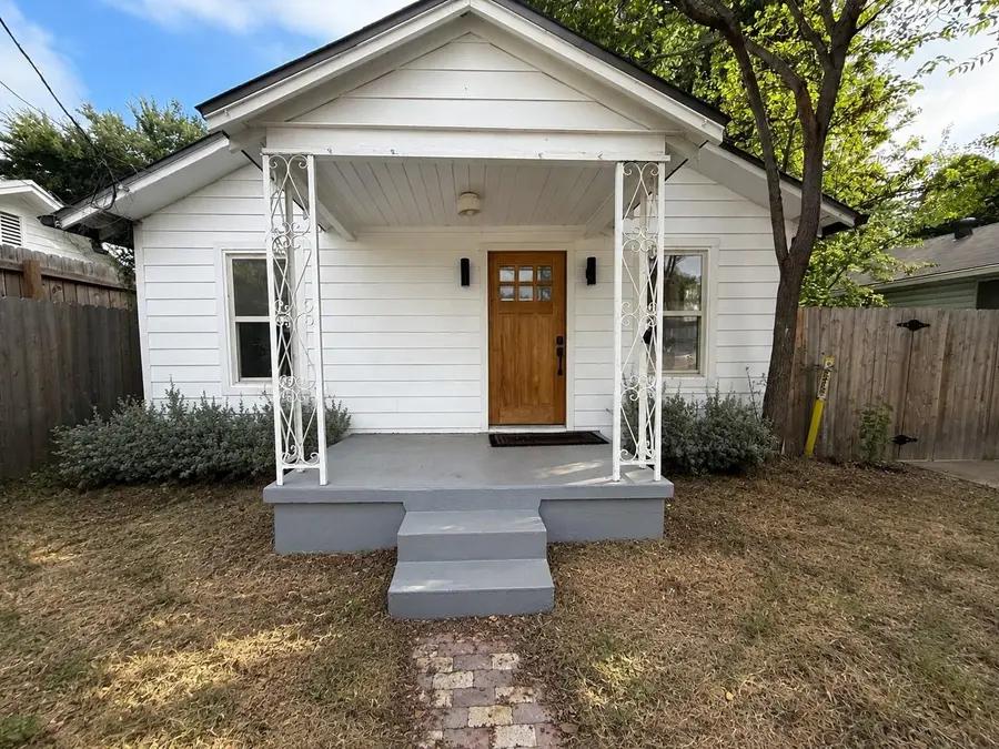 2404 Santa Rita St, Austin, TX 78702 - #2