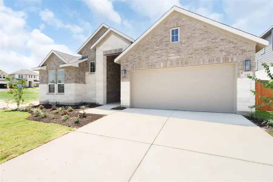 132 Sandrock Trl, Georgetown, TX 78633 - #2