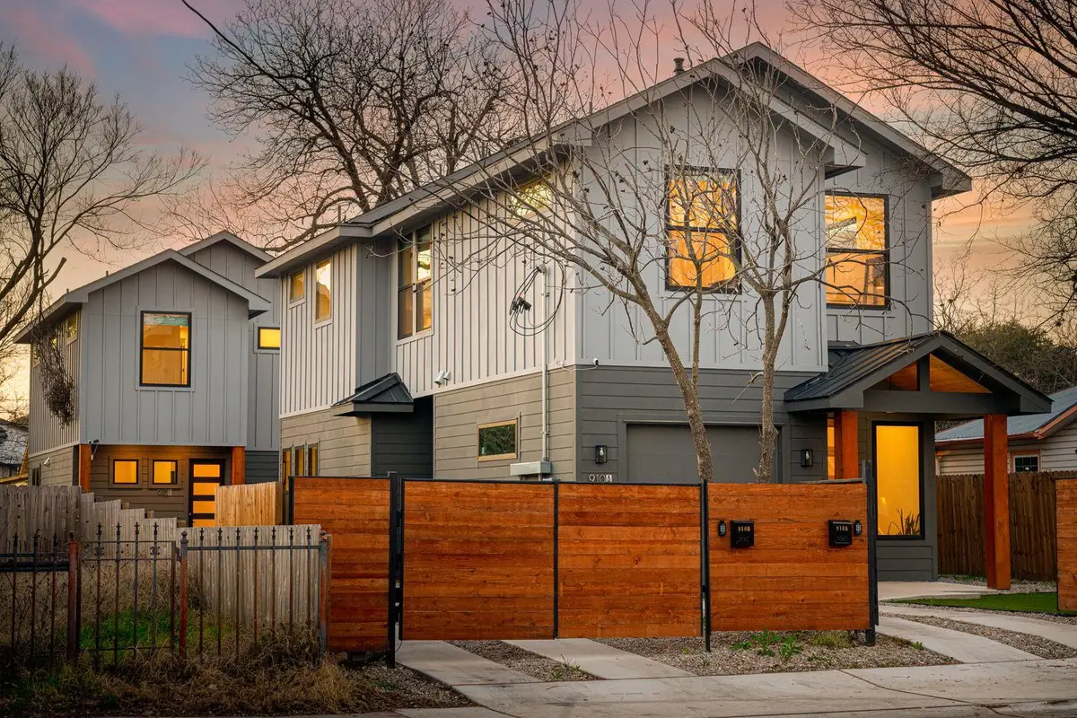 910 Tillery St #A & B, Austin, TX 78702 - #1