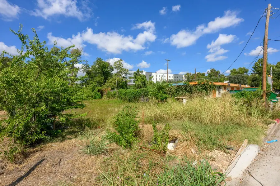 1812 Clifford Ave, Austin, TX 78702 - #2