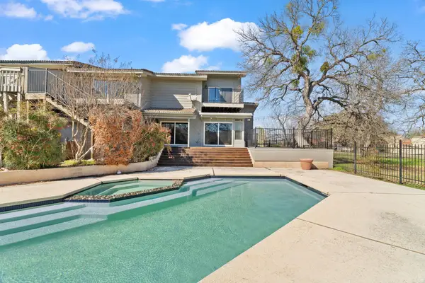 207 Free Rein #1, Horseshoe Bay, TX 78657