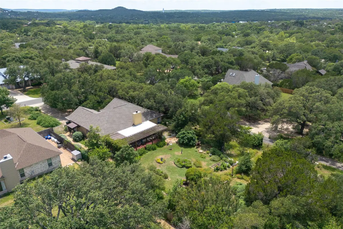 35 Brookmeadow Dr, Wimberley, TX 78676 - #1