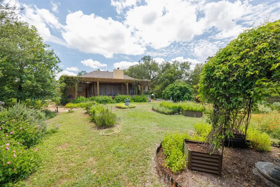 35 Brookmeadow Dr, Wimberley, TX 78676 - #2