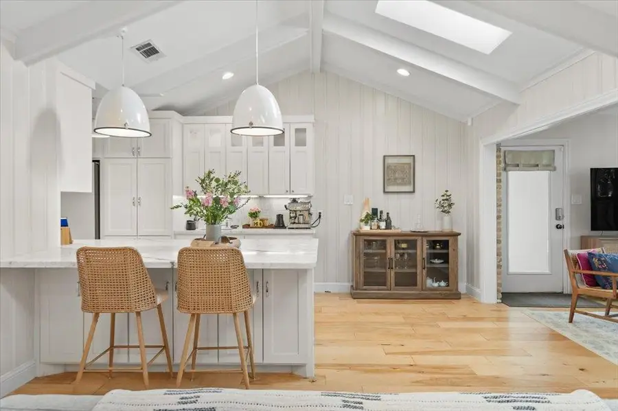 9304 Spring Hollow Dr, Austin, TX 78750 - #3