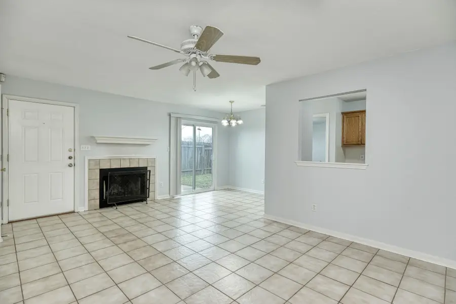111 Axis Deer Trl, Hutto, TX 78634 - #3