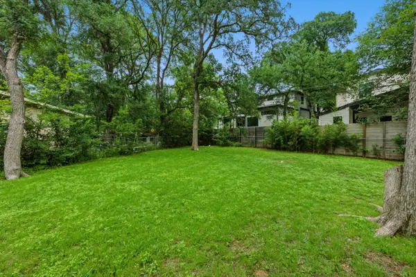3105 Crestvale Dr, Austin, TX 78704