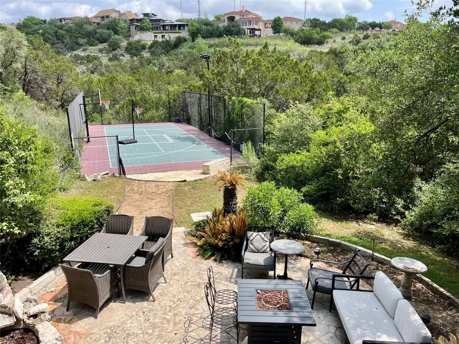 1733 Canonero Dr, Austin, TX 78746 - #3