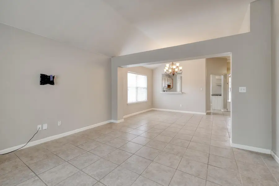 209 Antietam Dr, Elgin, TX 78621 - #3