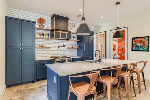 1604 Greenwood Ave #A, Austin, TX 78721