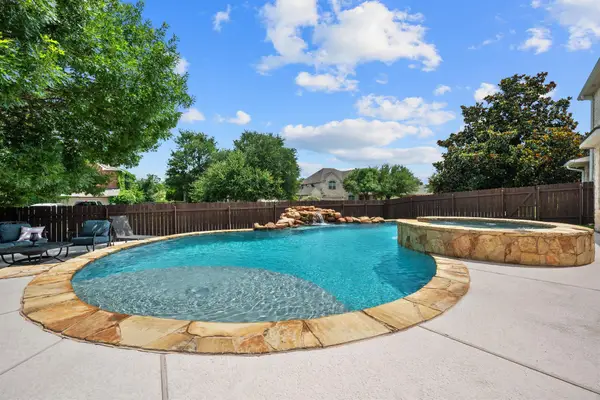 3030 Covington Pl, Round Rock, TX 78681