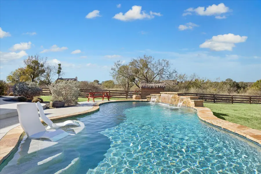 100 Cross Trl, Spicewood, TX 78669 - Image #2