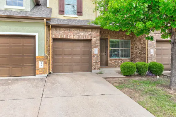 1900 Little Elm Trl #37, Cedar Park, TX 78613