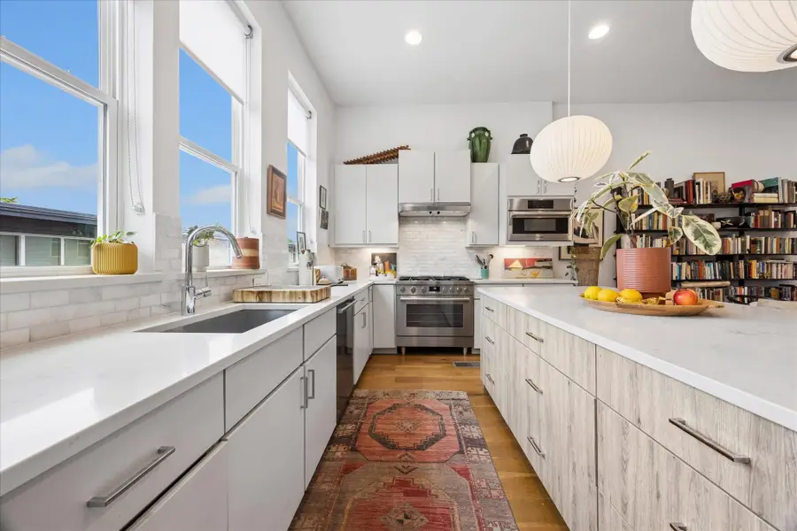 1002 Concordia Ave, Austin, TX 78705 - #3