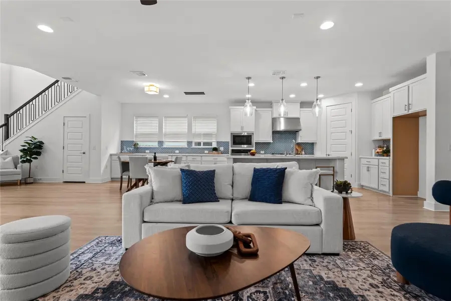 7913 Edmondson Bnd, Austin, TX 78744 - #2