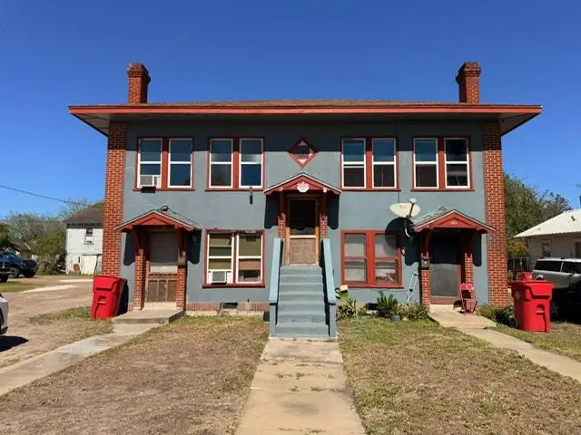 323 E Avenue C Ave, Robstown, TX 78380 - #1