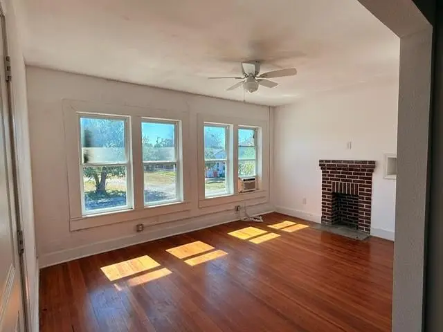 323 E Avenue C Ave, Robstown, TX 78380 - #2