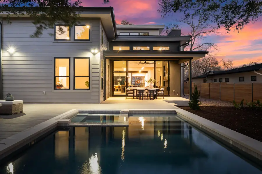 7706 Rutgers Ave, Austin, TX 78757 - Image #2