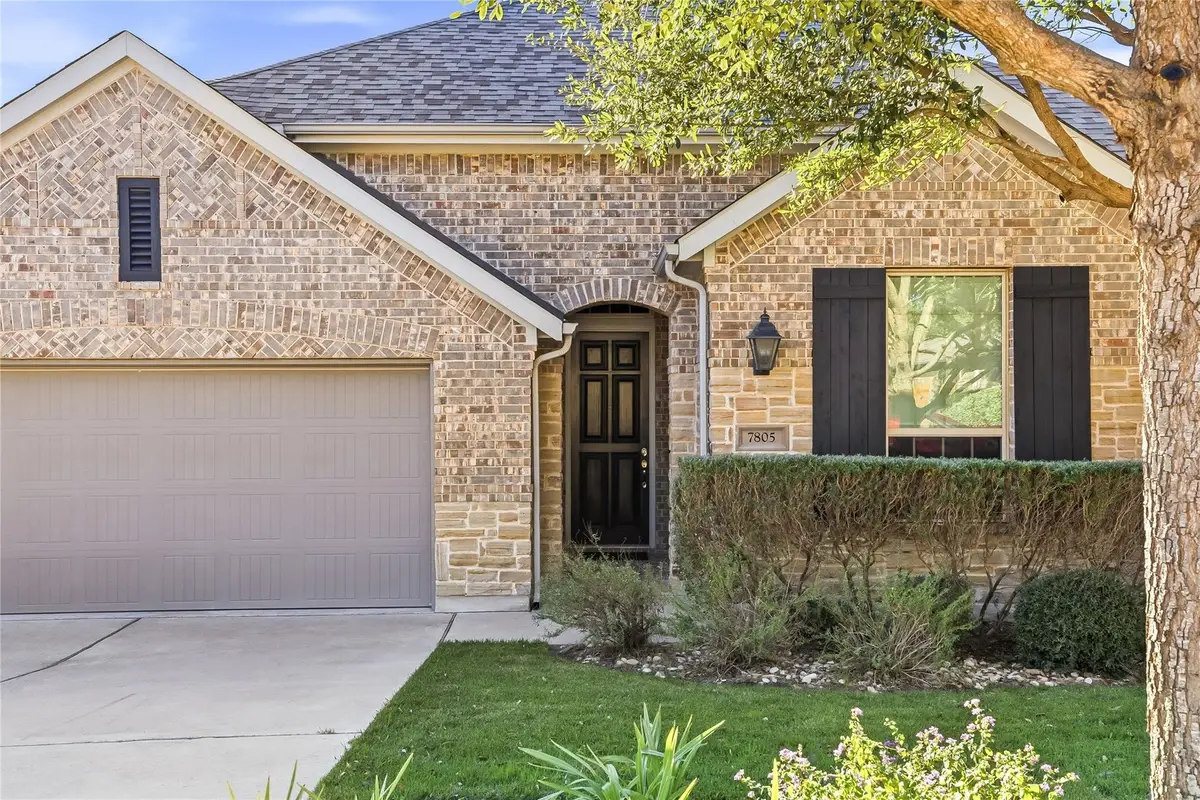 7805 Turnback Ledge Trl, Lago Vista, TX 78645 - Image #1