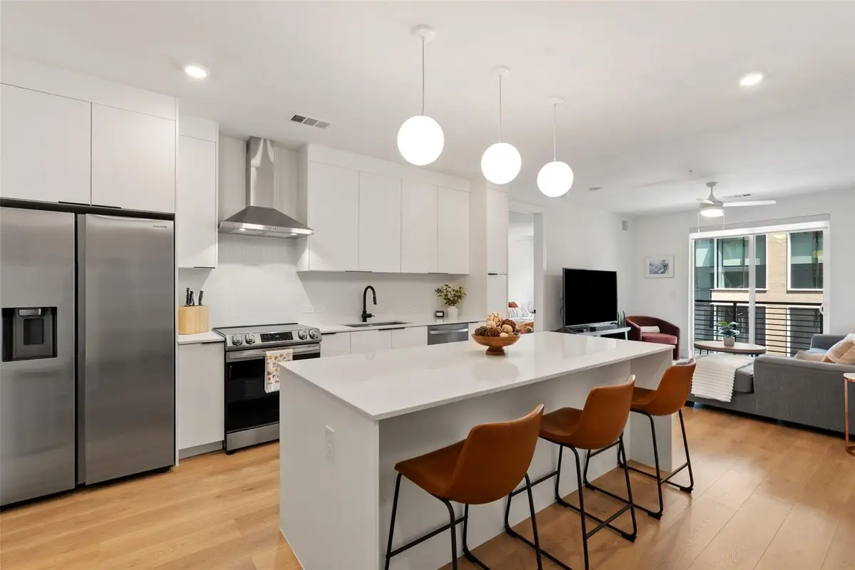 1701 Simond Ave #305, Austin, TX 78723 - #1