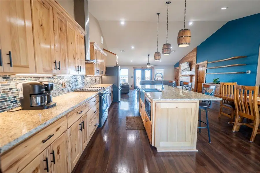 1825 Savanna Ridge Ranch Rd, Lometa, TX 76853 - #2