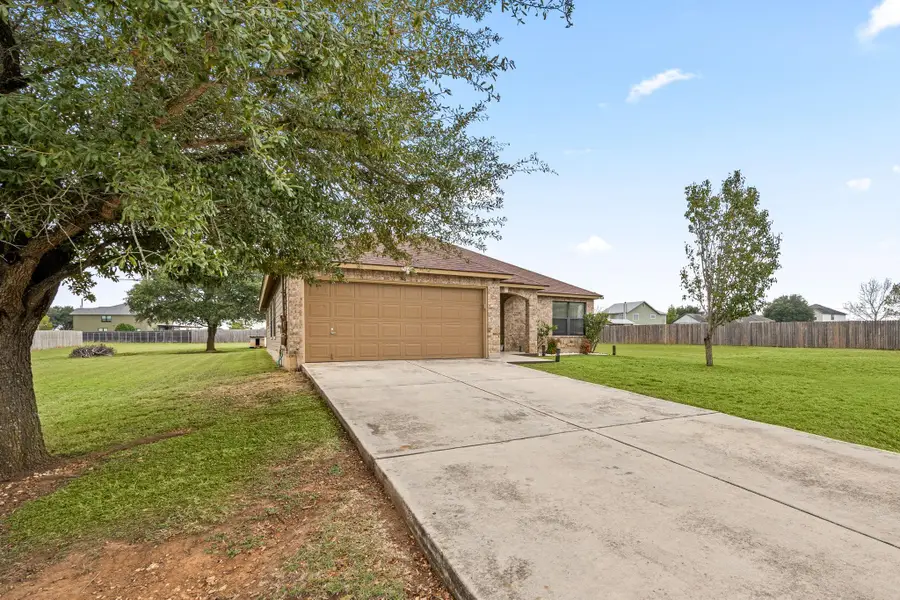 166 Kristen Dr, Kyle, TX 78640 - Image #2