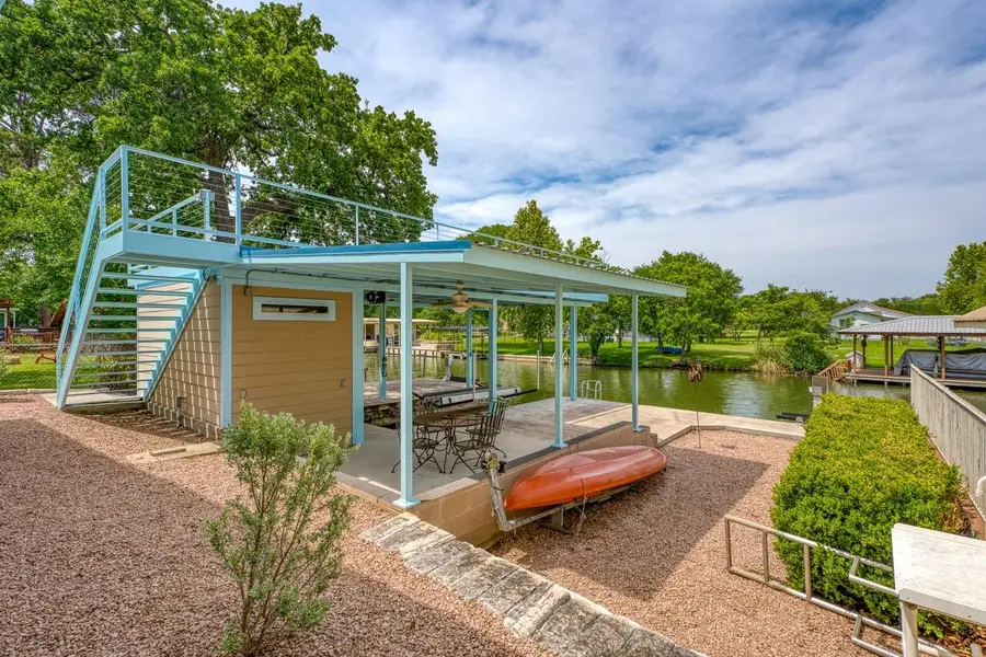 521 E Briarway Dr, Granite Shoals, TX 78654 - #2