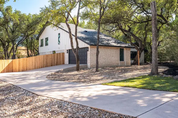 10907 Spicewood Pkwy, Austin, TX 78750
