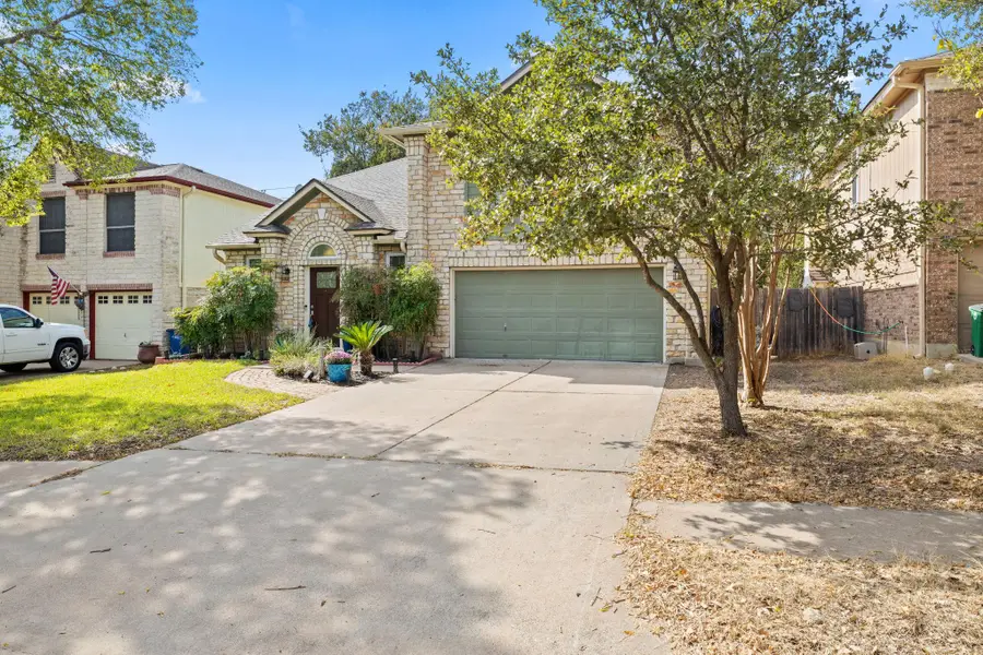 10900 Watchful Fox Dr, Austin, TX 78748 - Image #2