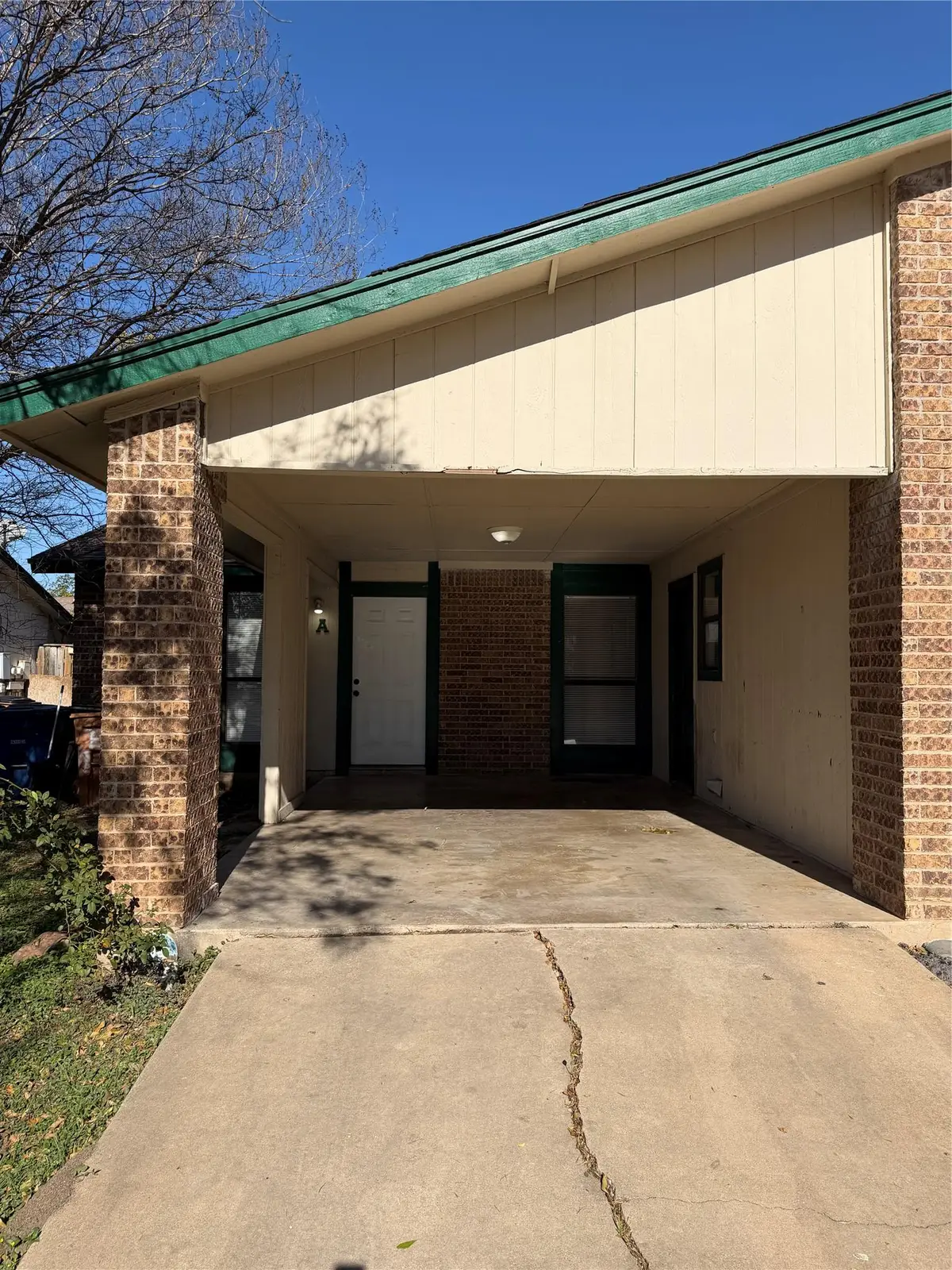 4702 Rocking Chair Rd, Austin, TX 78744 - #1