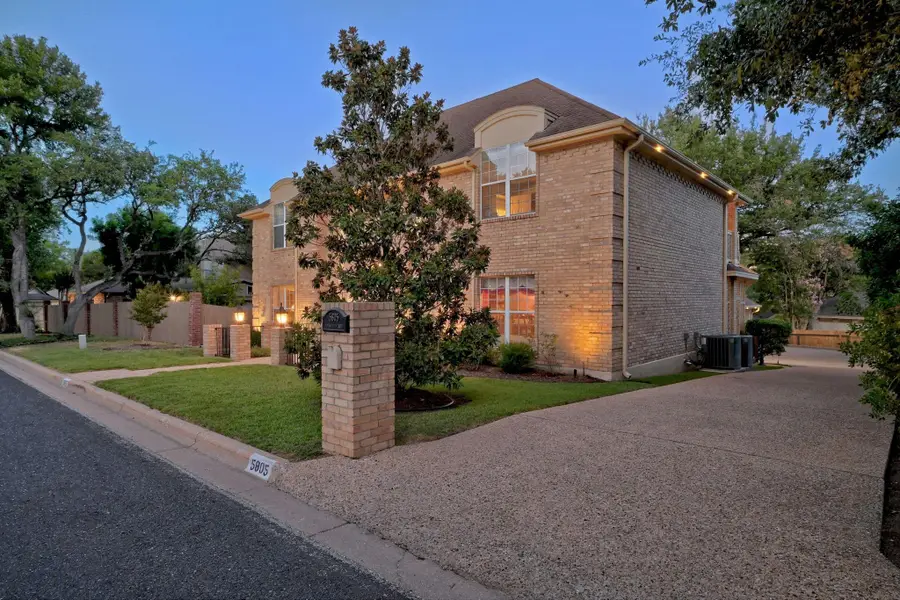 5805 Tom Wooten Dr, Austin, TX 78731 - #3