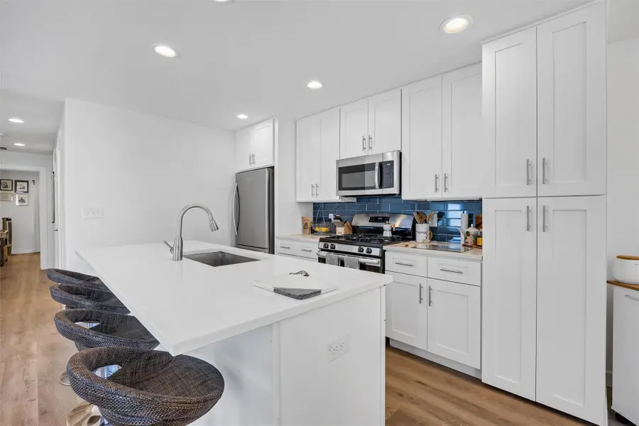 6306 Arnold Dr #1, Austin, TX 78723 - Image #3