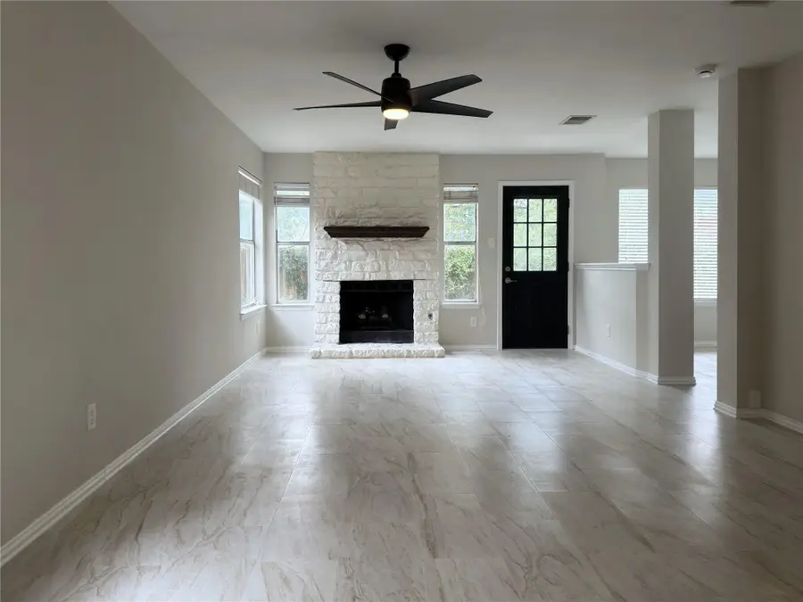 8709 Cretys Cv, Austin, TX 78745 - #3
