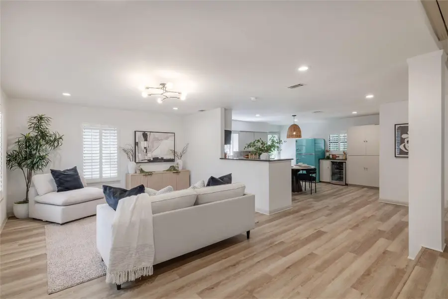 412 Crockett St, Austin, TX 78704 - #2