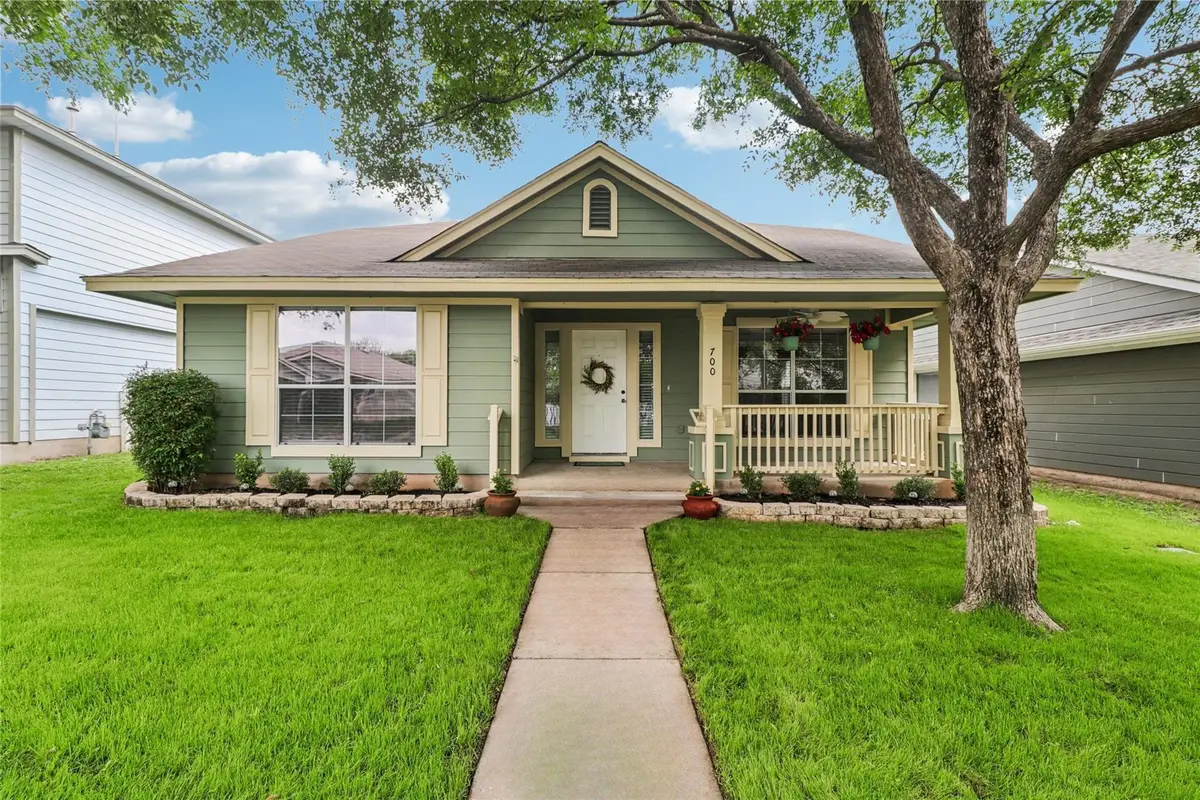 700 Scheel Rd, Kyle, TX 78640 - #1